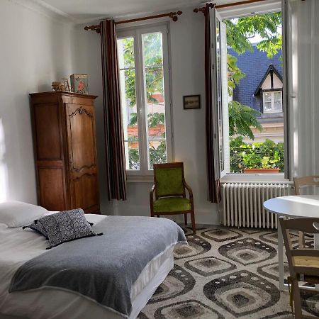 Villa Camelia Quartier Thermal Grand Studio Au Calme Vichy Dış mekan fotoğraf